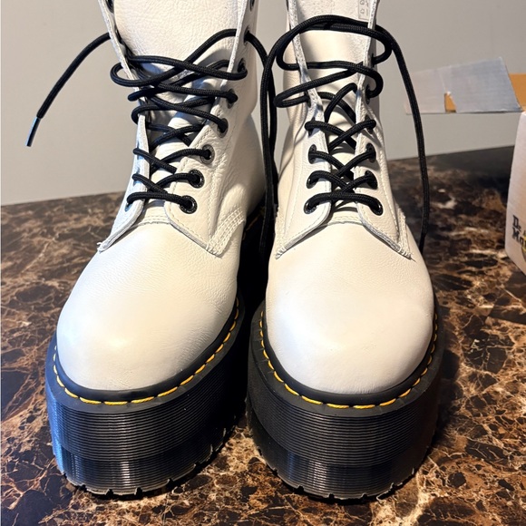 1460 Max Leather Dr. Martens White soft leather Platform Lace-Up Boots - Picture 3 of 8